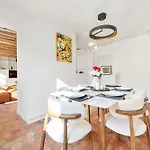 Hotel Des Invalides 3-Bedroom Apartment With Netflix